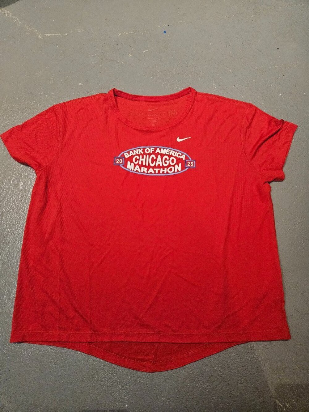 2025 Chicago Marathon T-shirt XL